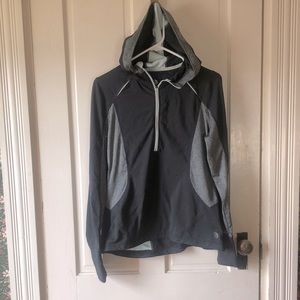 L Mid layer with hood & thumb holes